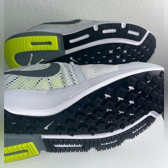 NWT Nike Zoom Prevail  - Picture 11 of 12